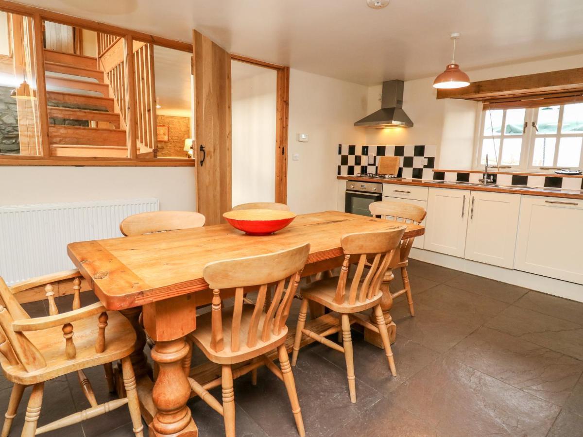 Mill Cottage Ciliau Aeron Bagian luar foto