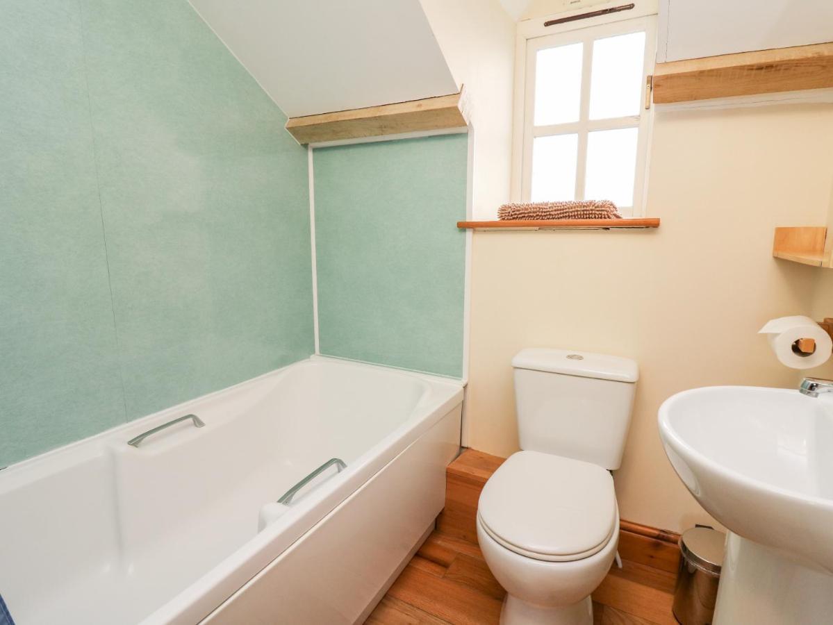 Mill Cottage Ciliau Aeron Bagian luar foto