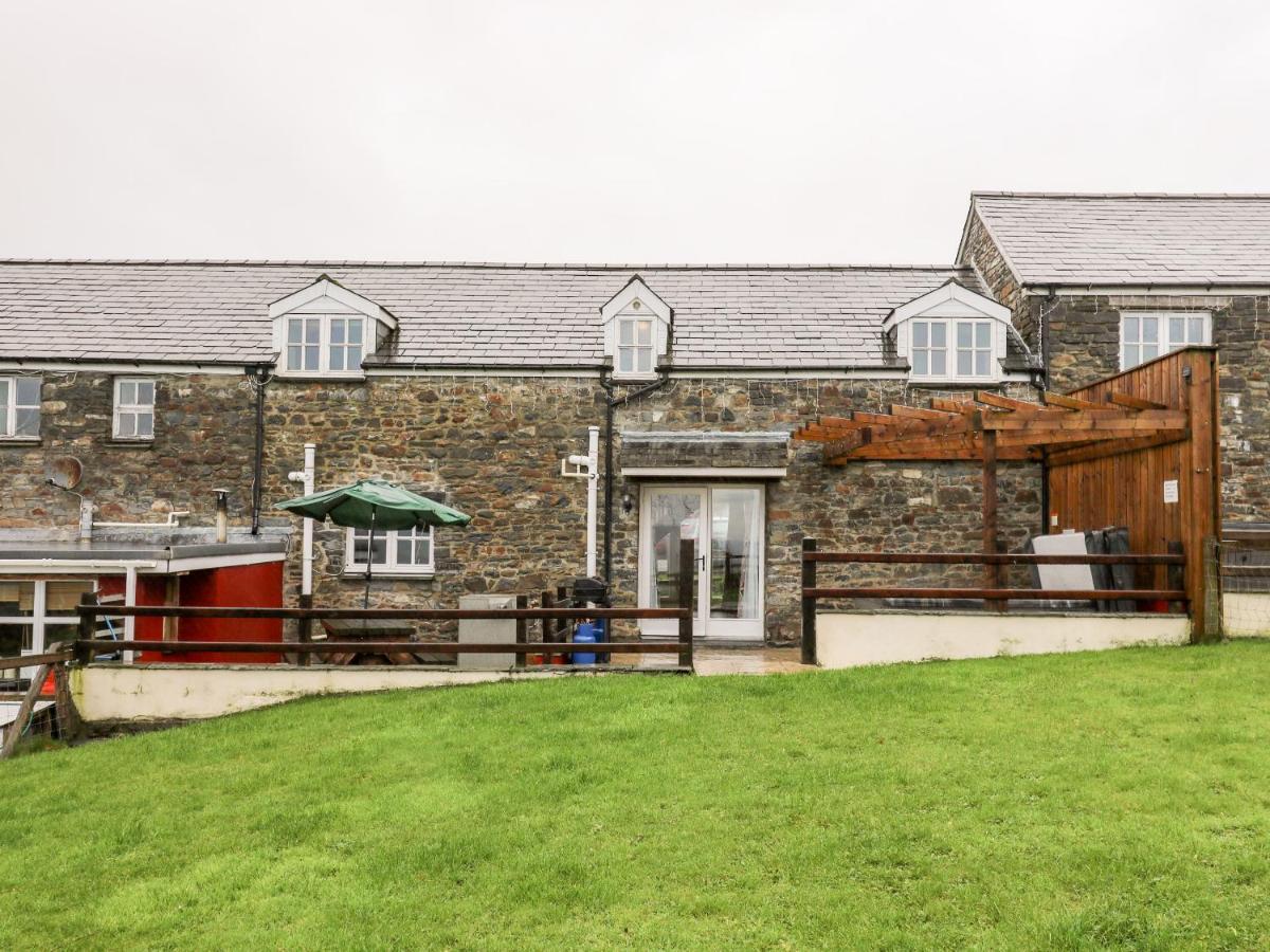 Mill Cottage Ciliau Aeron Bagian luar foto